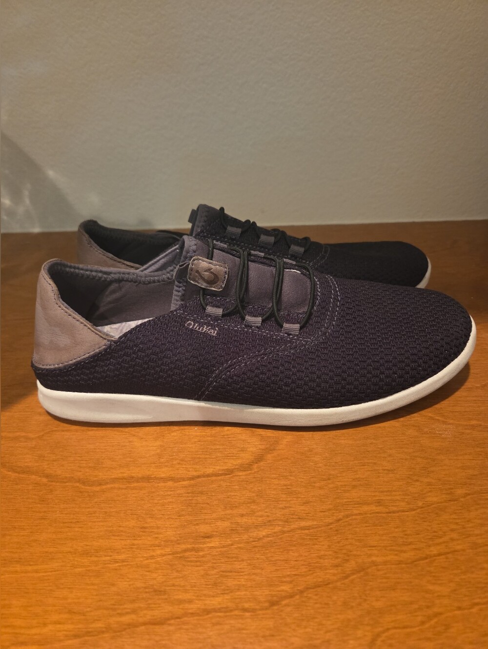 OluKai Alapali Sneakers Slip On Shoes Black